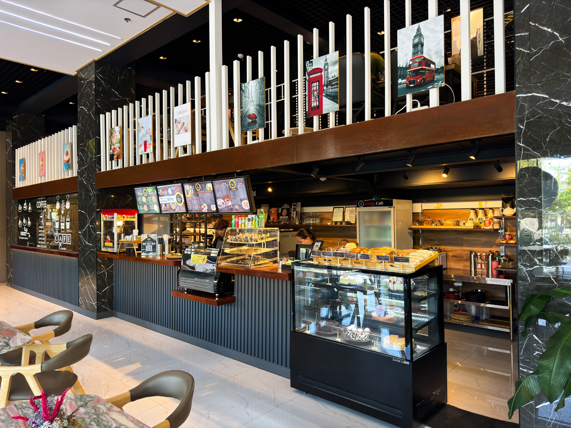 Essa Café