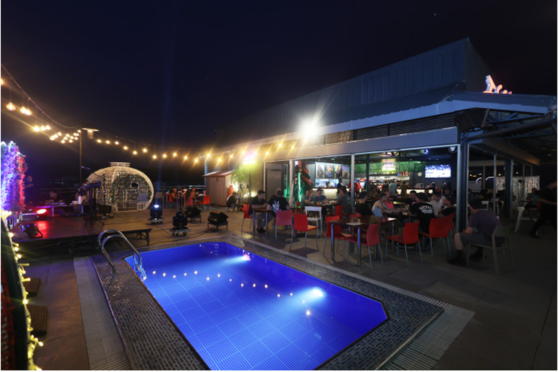 Essa Sky Lounge 